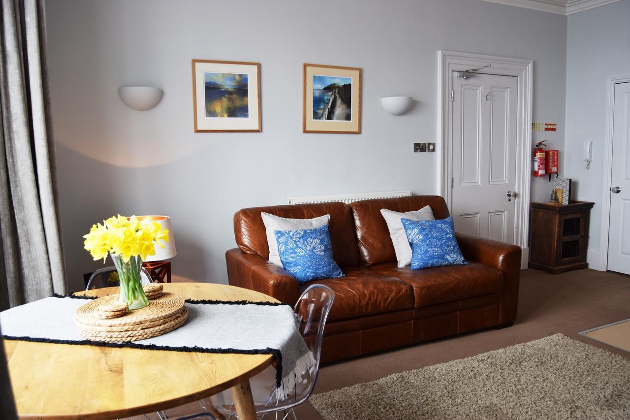 Awel Mor Holiday Apartment 애버리스트위스 외부 사진